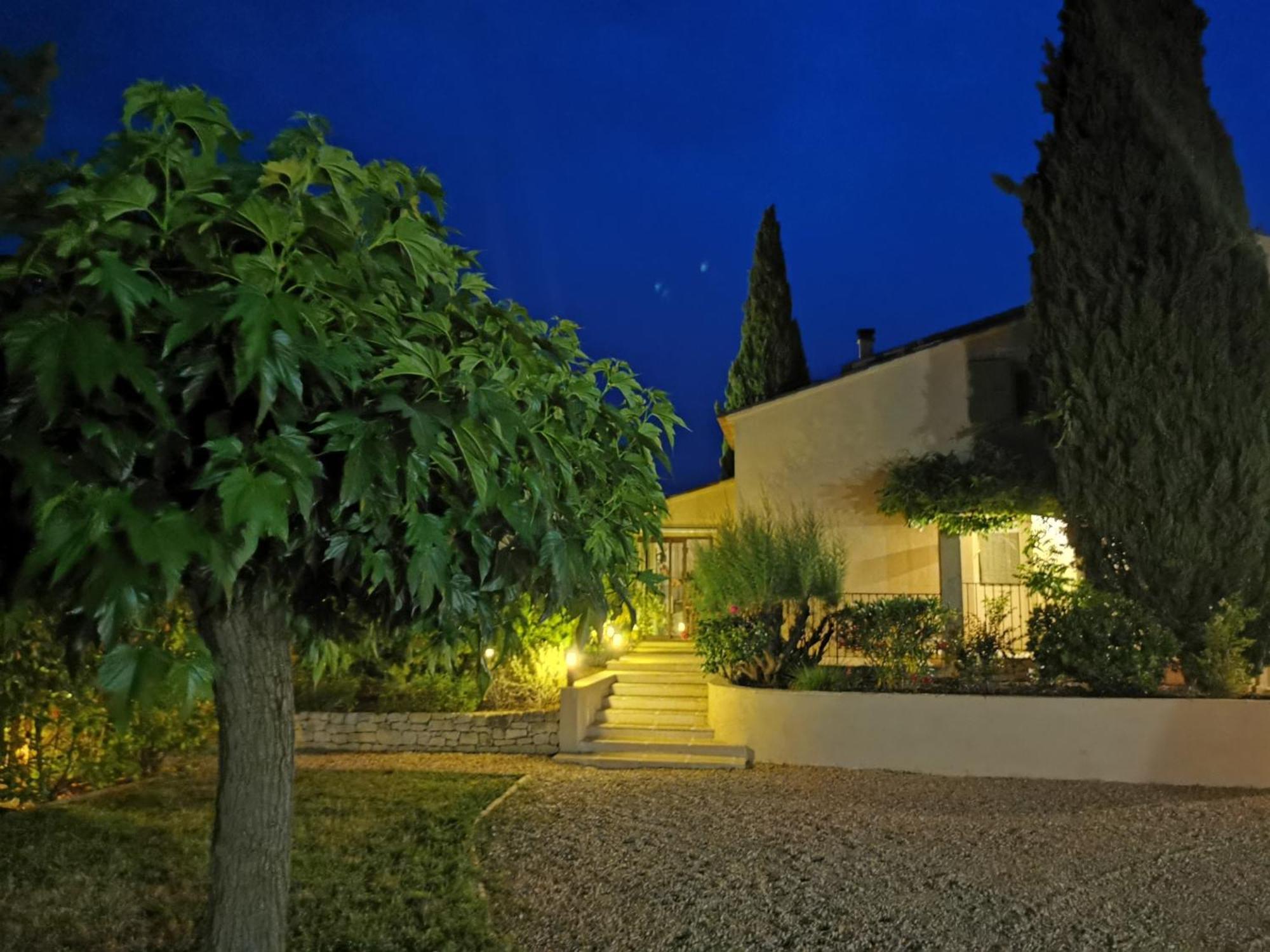 Homestay Juste En Provence